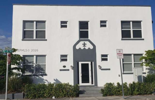 1501 SE 2nd Ct Gallery 1