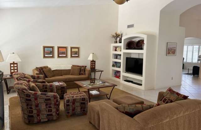 10207 E Nacoma Dr Gallery 3