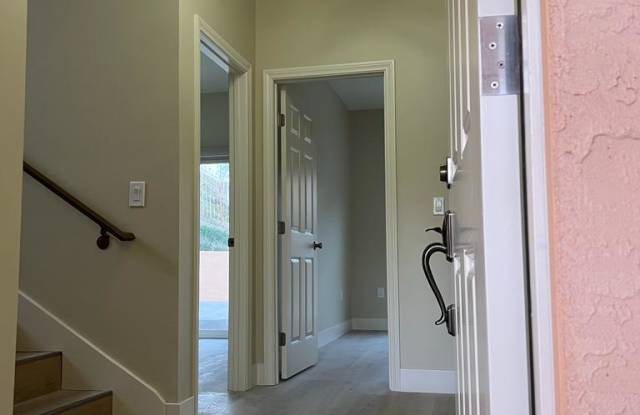 1956 Avocado Ranch Road Gallery 2