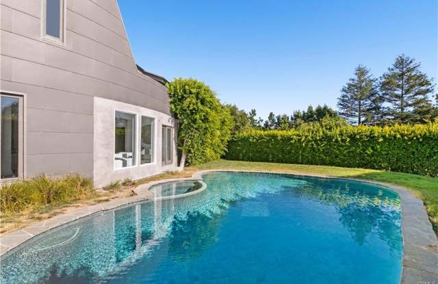 9625 Oak Pass Road photos photos