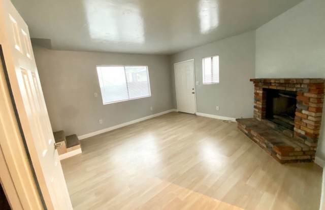 4379 McClintock St. Gallery 4