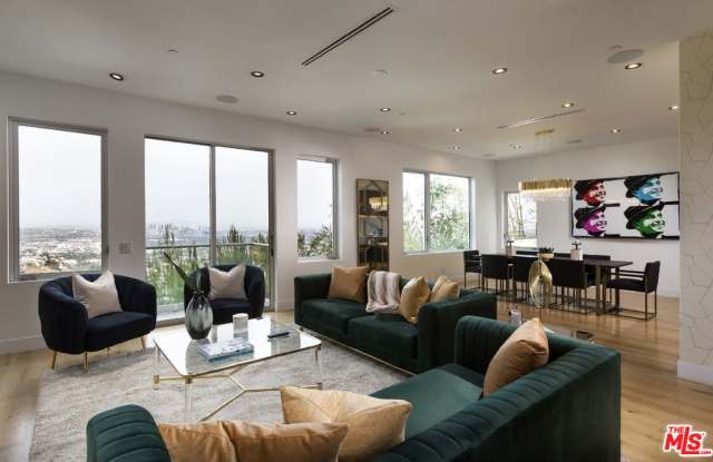 1610 VIEWMONT DR Gallery 4