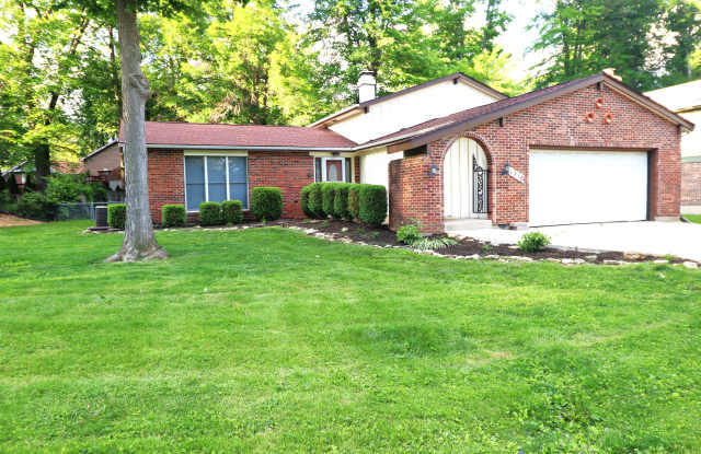 1318 Woodland Trail Dr photos photos