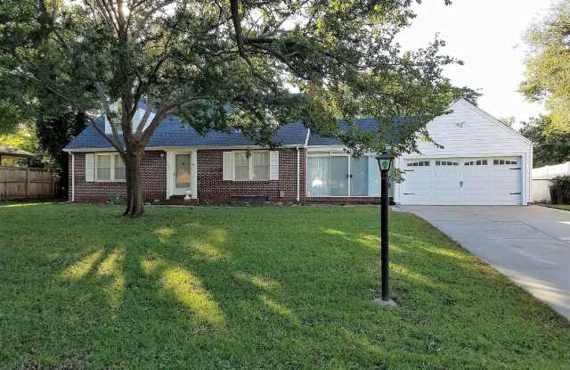 3 bed 2 bath Riverside Home photos photos