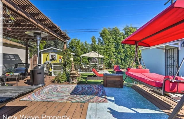 11720 Lemoli - 11720 South Lemoli Avenue, Inglewood, CA 90303
