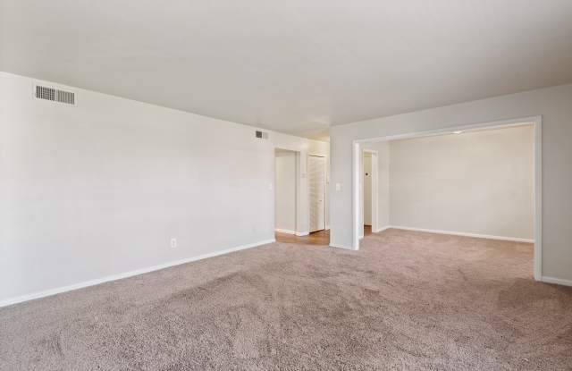 Wilshire Apartments Gallery 3