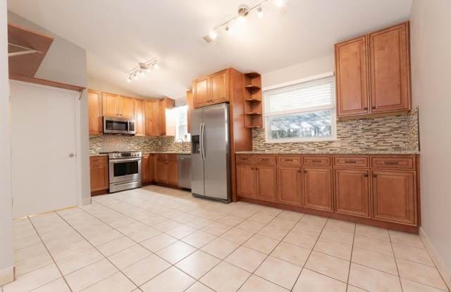 1751 Mitzi Court Gallery 2