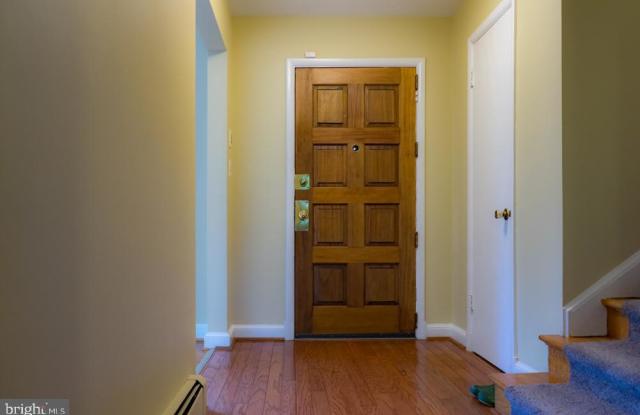 7414 LEIGHTON DRIVE Gallery 4