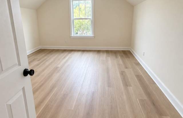 3282 Hartwell Street Gallery 4