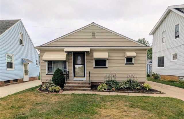 3207 Wellington Avenue photos photos 3207 Wellington Avenue photos photos