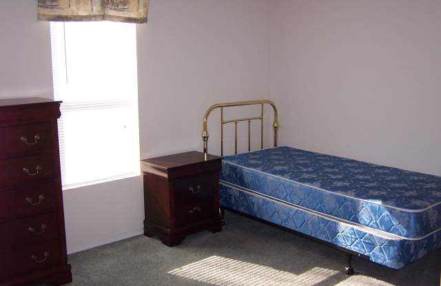 1325 Cresent Avenue photos photos