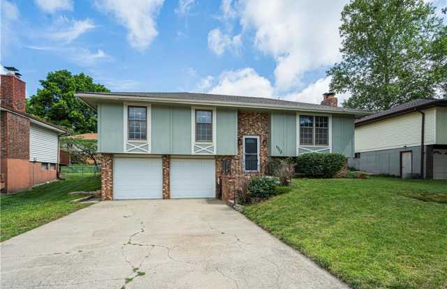 1712 Marion St photos photos
