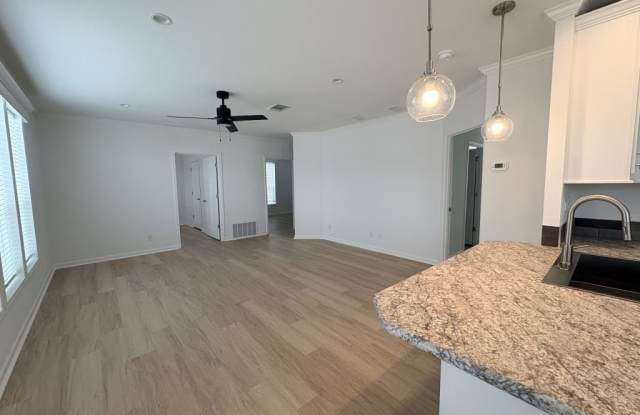 1646 Voyager Drive Gallery 4