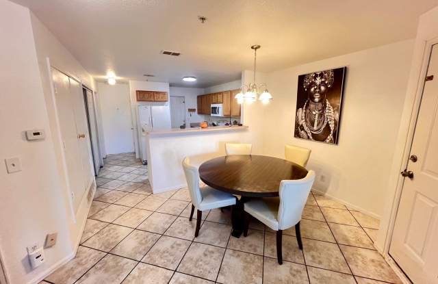Bright and Spacious 2 Bd 2 Bath Condo - 12281 East Tennessee Drive, Aurora, CO 80012