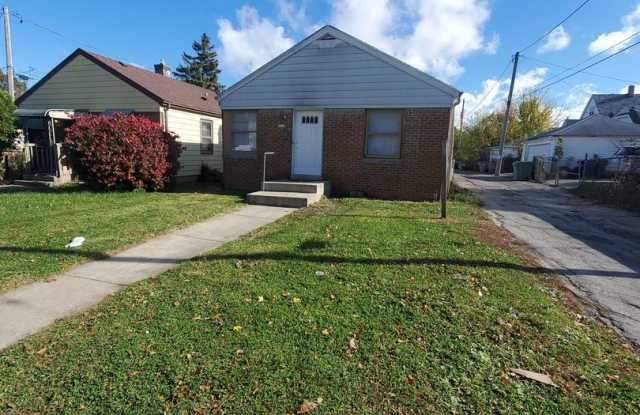 2 Bedroom Single Family - Brand new Flooring photos photos