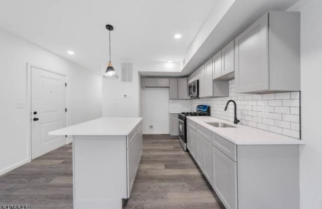 324 2Nd St photos photos