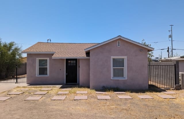 2147 East Roosevelt Street photos photos