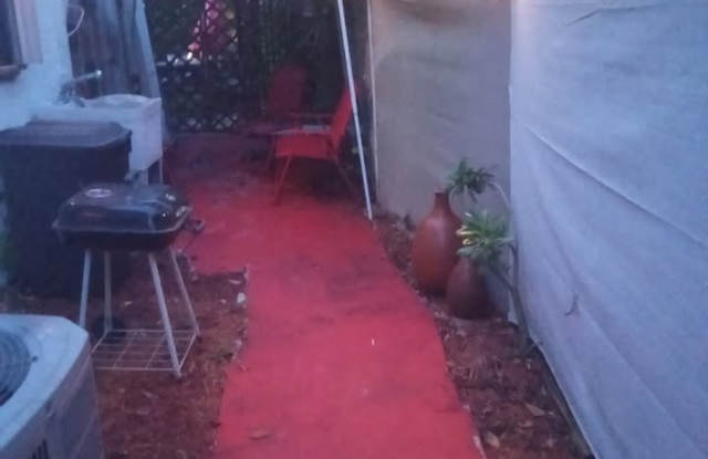 385 Northwest 17th Court photos photos