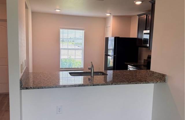 1232 NW 15th Place Gallery 3