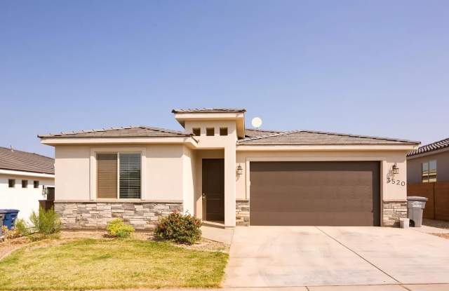 4 Bedroom Single-Level Home in Hurricane photos photos 4 Bedroom Single-Level Home in Hurricane photos photos