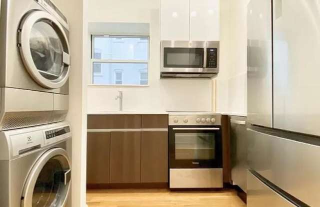 68 West 107th Street photos photos