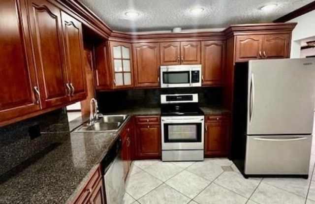 9531 NW 8th Street photos photos