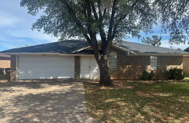 3006 Forest Trail photos photos