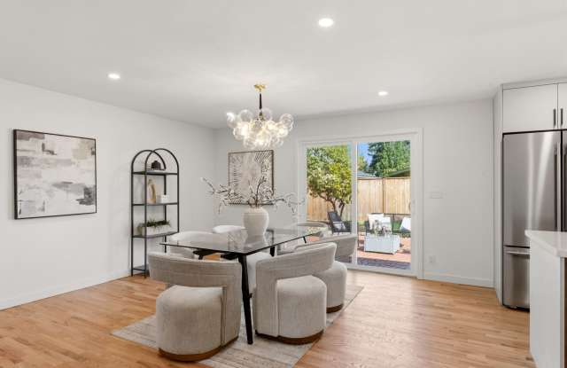 16432 Northeast 18th Street Gallery 4