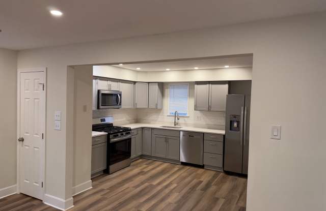 33 12th Avenue photos photos