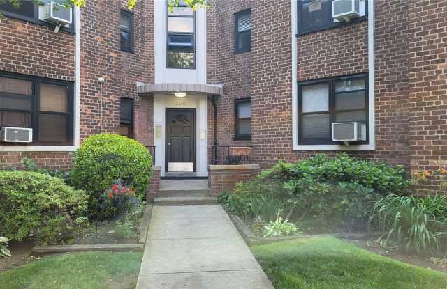 22-10 80 Street - 22-10 80th Street, Queens, NY 11370