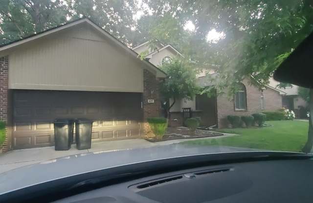 6257 Gatewood photos photos