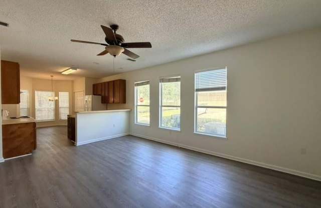 515 HOPEWELL Drive Gallery 3