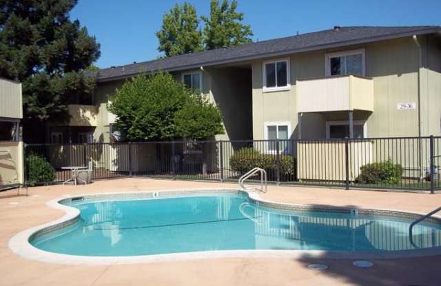 Lotus Landing - Affordable Housing Gallery 4
