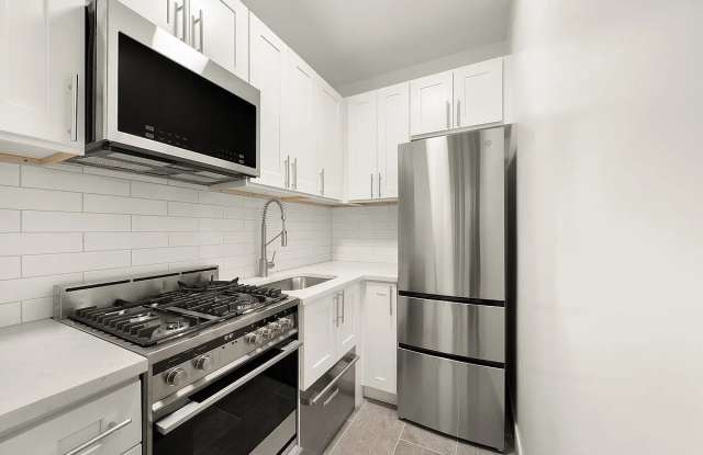 130 W 80th St Apt 3F photos photos