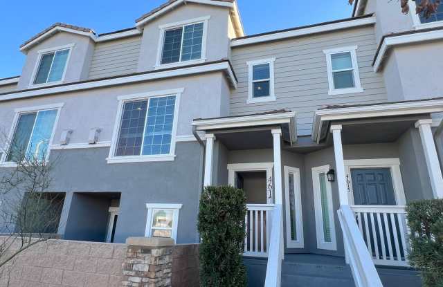 4 Bedroom townhome available now in Cypress photos photos