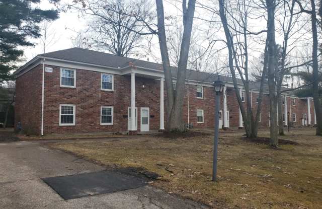 425 Dorset Street - 425 Dorset Street, South Burlington, VT 05403