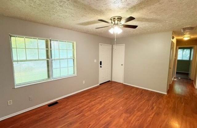 10221 Ridgefield Drive Gallery 3