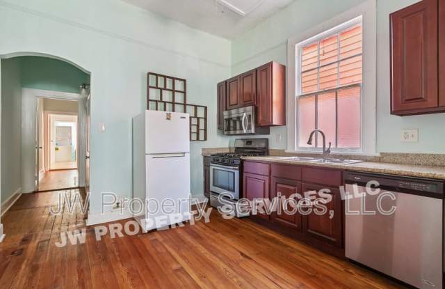 2310-2312 Barracks St. Gallery 4