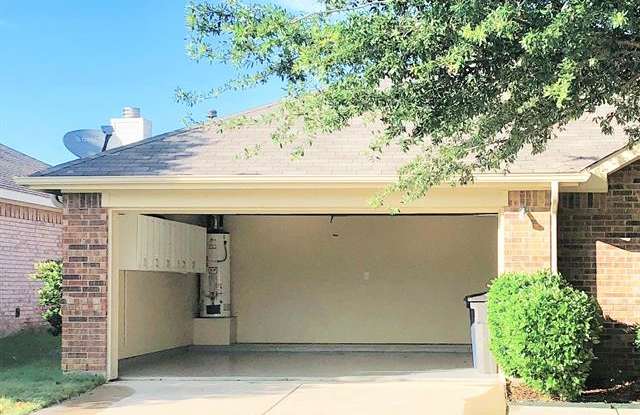 2933 Milby Oaks Drive Gallery 4
