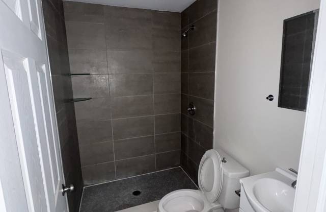 2818 Cecil B. Moore Ave photos photos