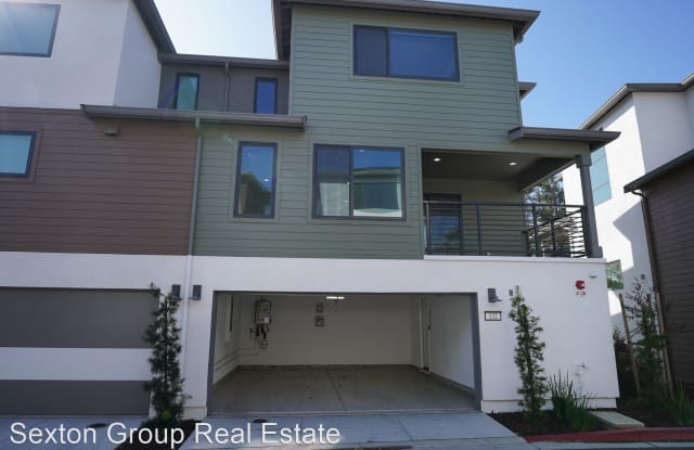132 Pioneer Ave - 132 Pioneer Avenue, Walnut Creek, CA 94597