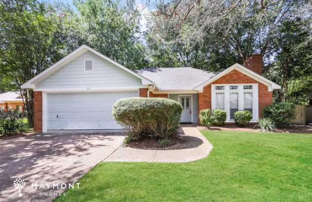 817 Pickford Point photos photos