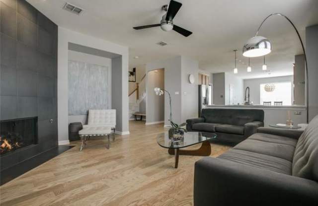 11880 Moorhen Circle Gallery 2
