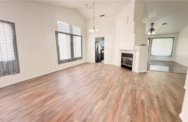 6263 DALBERGIA Avenue Gallery 3