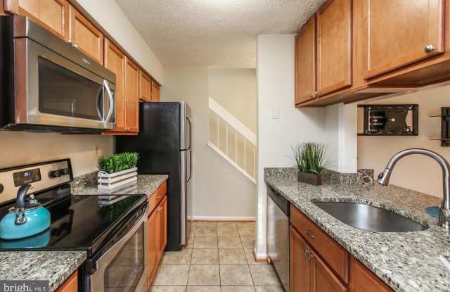 3044 OHARA PLACE Gallery 3