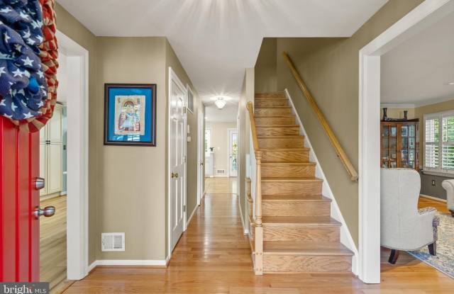 7421 BEVERLY MANOR DRIVE photos photos