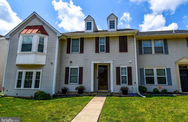 13703 LORD STERLING PLACE photos photos