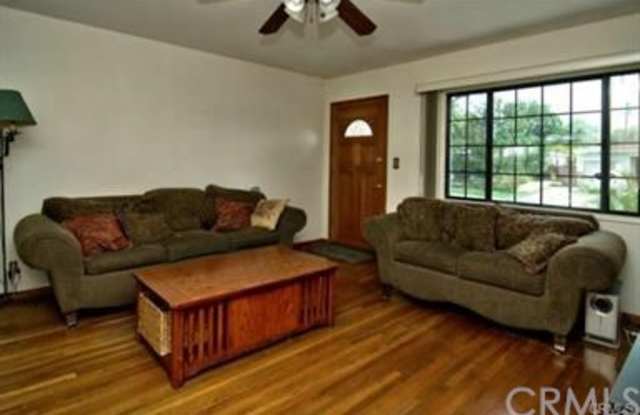 413 Elizabeth Way Gallery 2