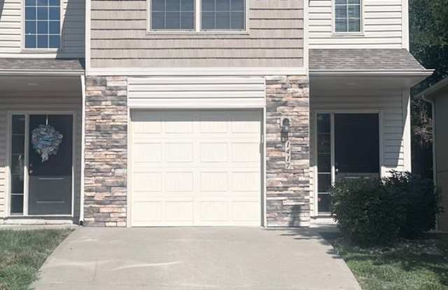 3 Bed | 2.5 Bath | 1 Car Garage Townhome in Grain Valley photos photos