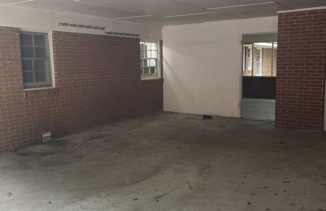 514 Pitt Moore Road Gallery 4